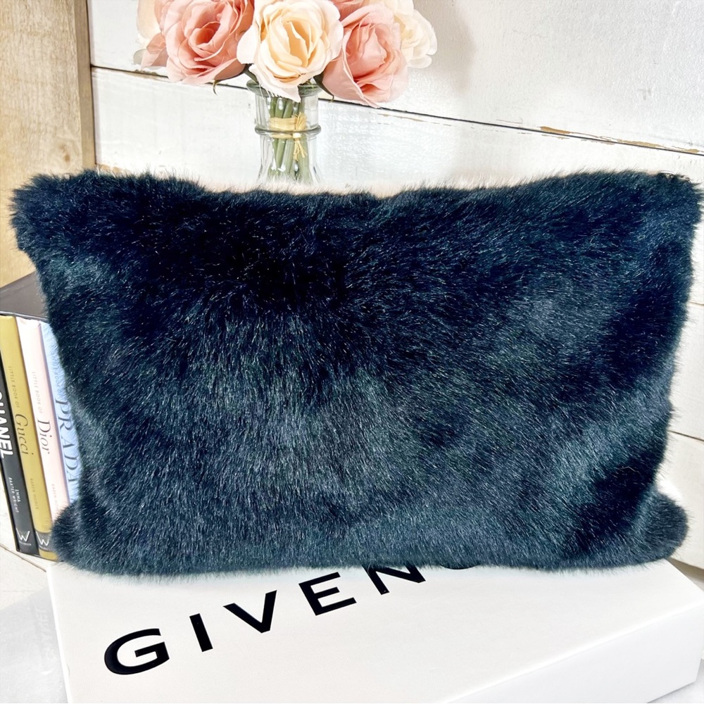 Givenchy Large Black & White Fur Two Tone GV3 Pouch/Clutch - Picture 4 of 9